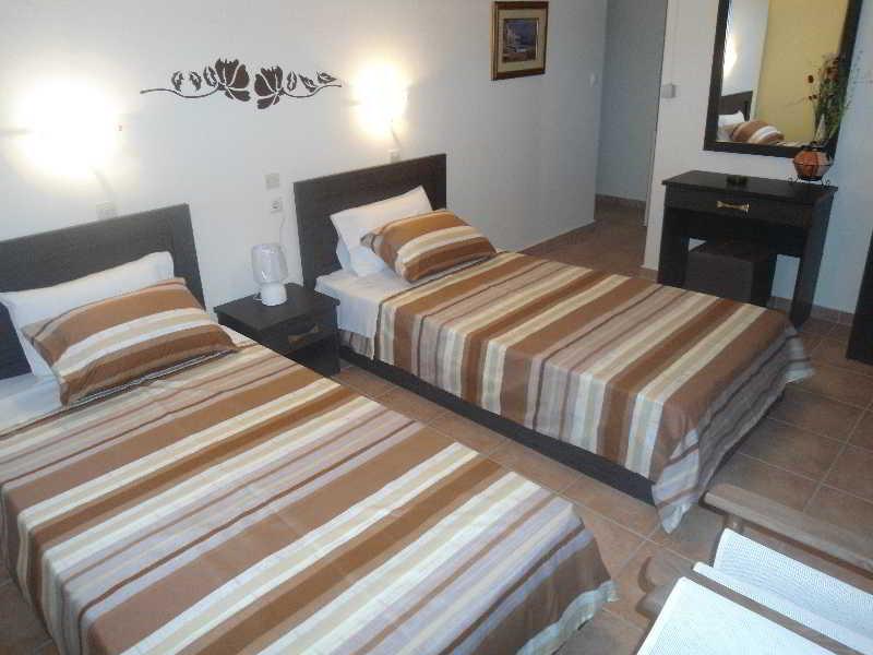 Machi Rooms Patitírion Exteriér fotografie